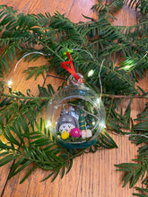 Charger l'image dans la galerie, Totoro boule de Noël <br/> Déco de sapin