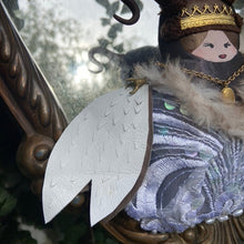 Charger l'image dans la galerie, Blanche <br/> Poupée Déco