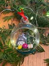 Charger l'image dans la galerie, Totoro boule de Noël <br/> Déco de sapin