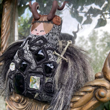 Charger l'image dans la galerie, Othilie <br/> Poupée Déco