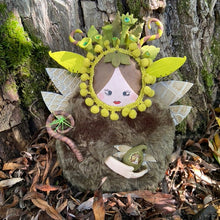 Charger l'image dans la galerie, Fanny <br/> Poupée Déco