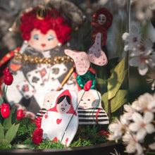 Charger l'image dans la galerie, La reine de coeur et les jumeaux <br/> Cloche Déco