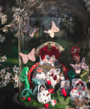 Charger l'image dans la galerie, La reine de coeur et les jumeaux <br/> Cloche Déco