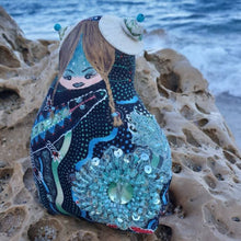 Charger l'image dans la galerie, Athéna <br/> Cloche Déco