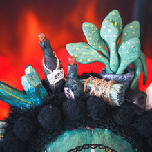 Charger l'image dans la galerie, Jeanne <br/> Poupée Déco