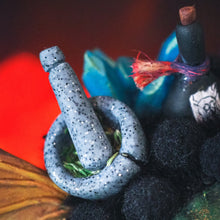 Charger l'image dans la galerie, Adèle <br/> Poupée Déco