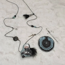 Charger l'image dans la galerie, Frigg <br/> Sautoir Viking