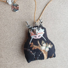 Charger l'image dans la galerie, Asruun <br/> Sautoir Les Mystérieuses